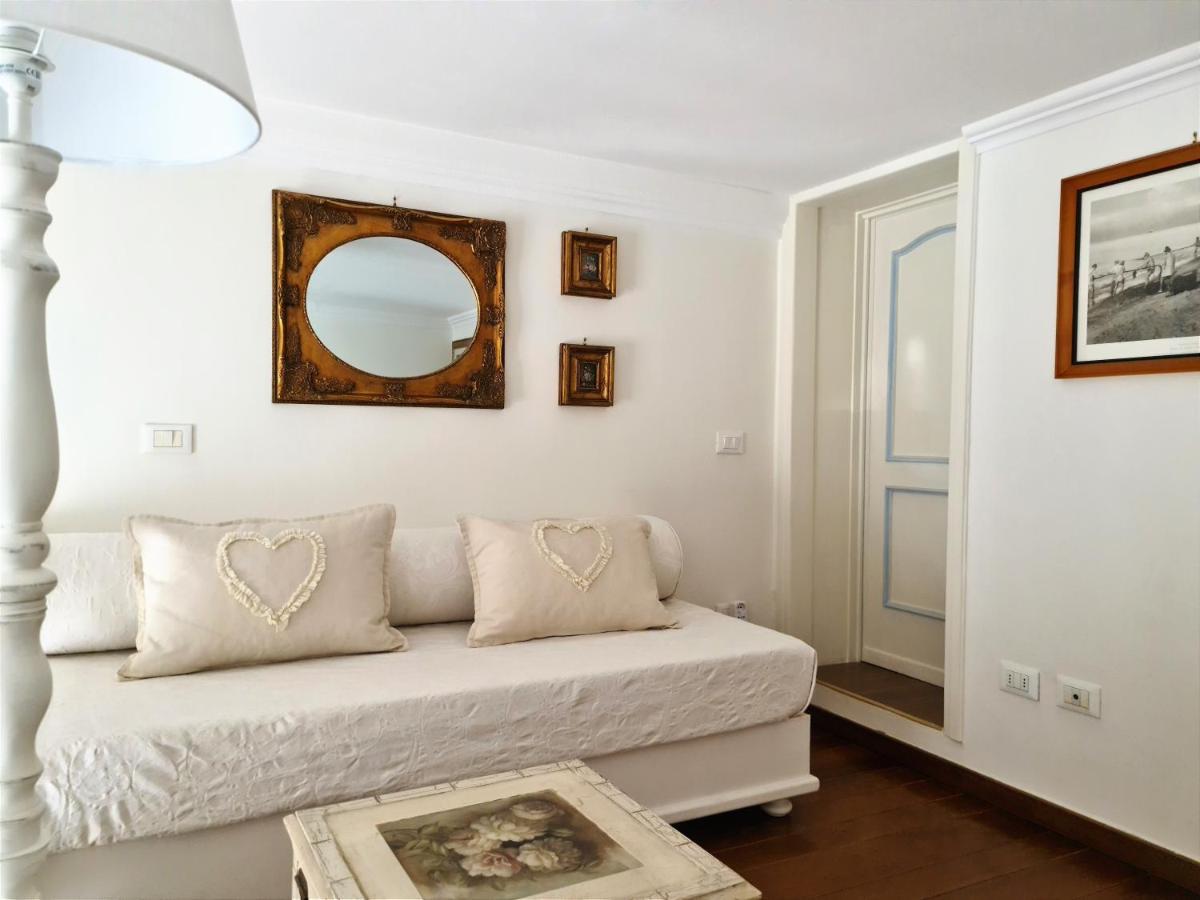 Suite Carducci Viareggio Buitenkant foto