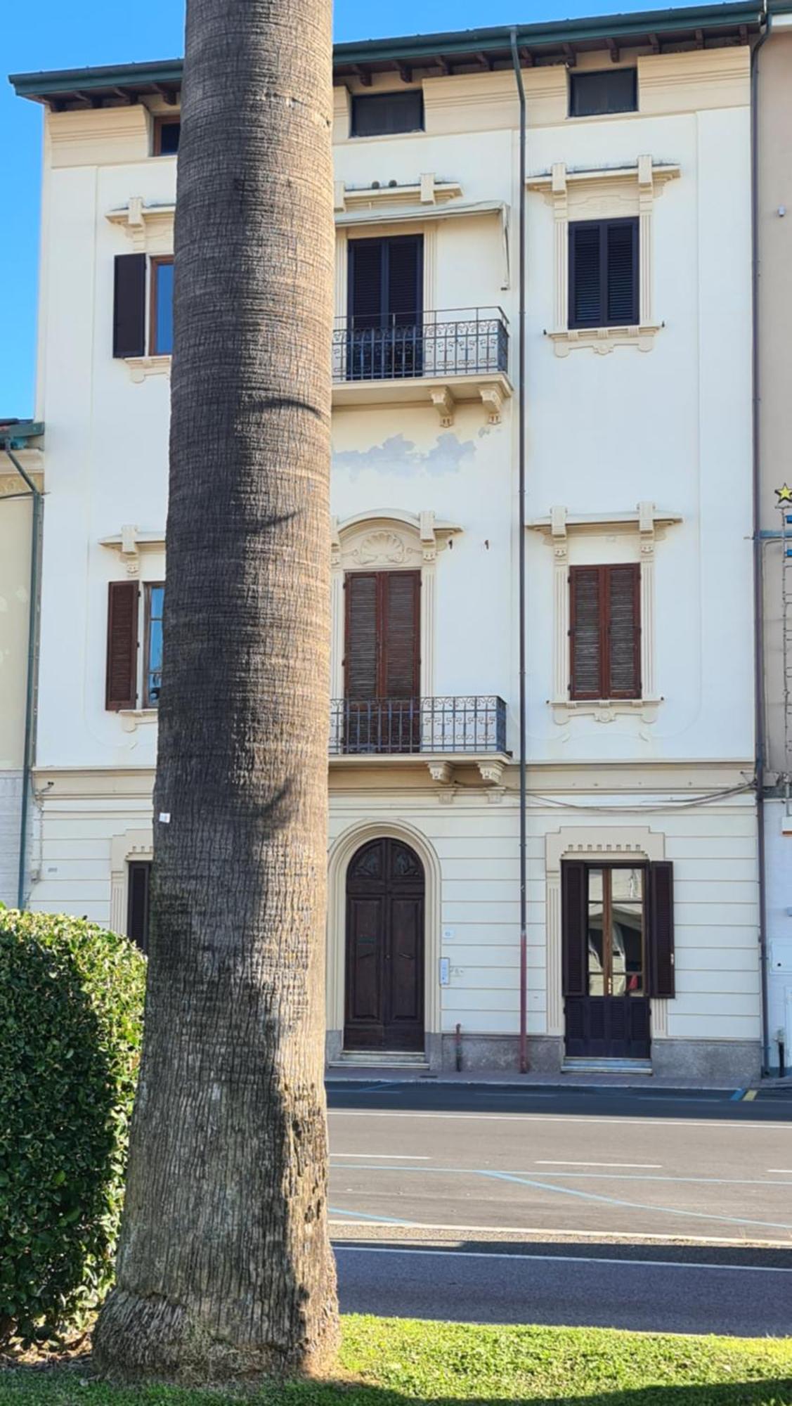 Suite Carducci Viareggio Buitenkant foto